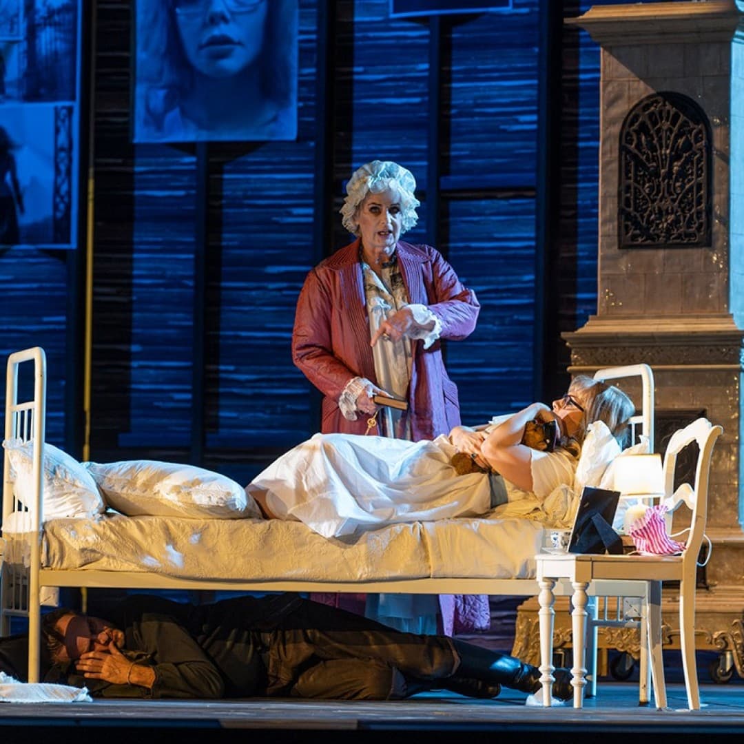 Doris Soffel as Gräfin, Martin Muehle as Hermann, Sondra Radvanovsky as Lisa
