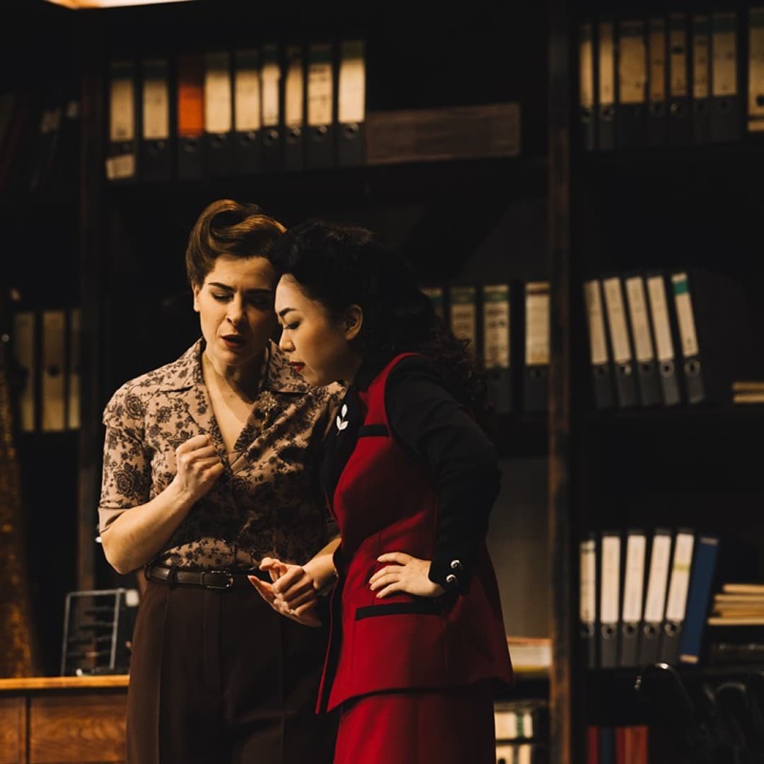 Hye-Young Moon as Elvira, Arianna Manganello as Zulma
Eike Walkenhorst