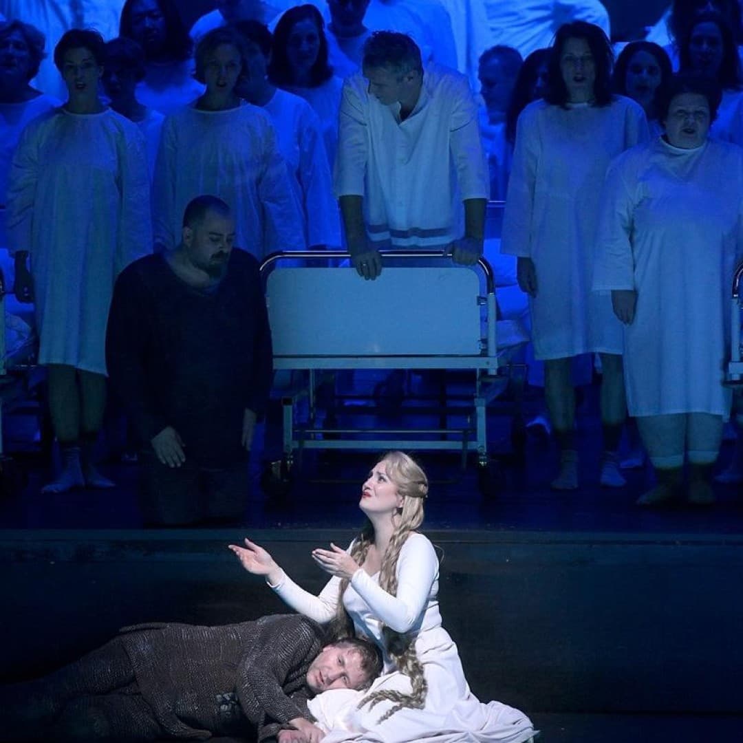 Markus Brück as Wolfram, Andreas Schager as Tannhäuser, Emma Bell as Elisabeth
Bettina Stöß