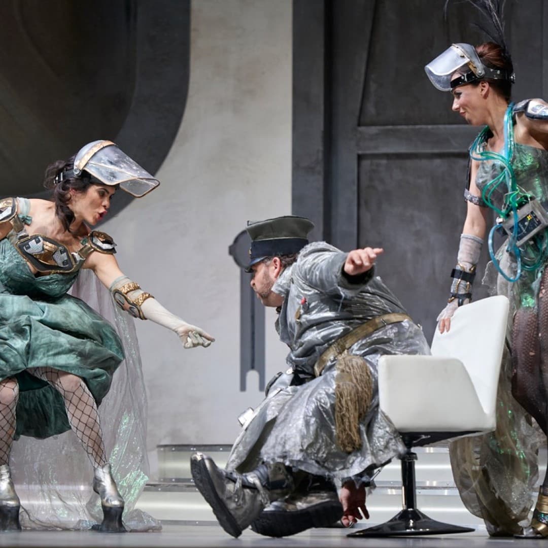 Meechot Marrero as Adele, Markus Brück as Frank, Kathleen Bauer as Ida
Thomas M. Jauk