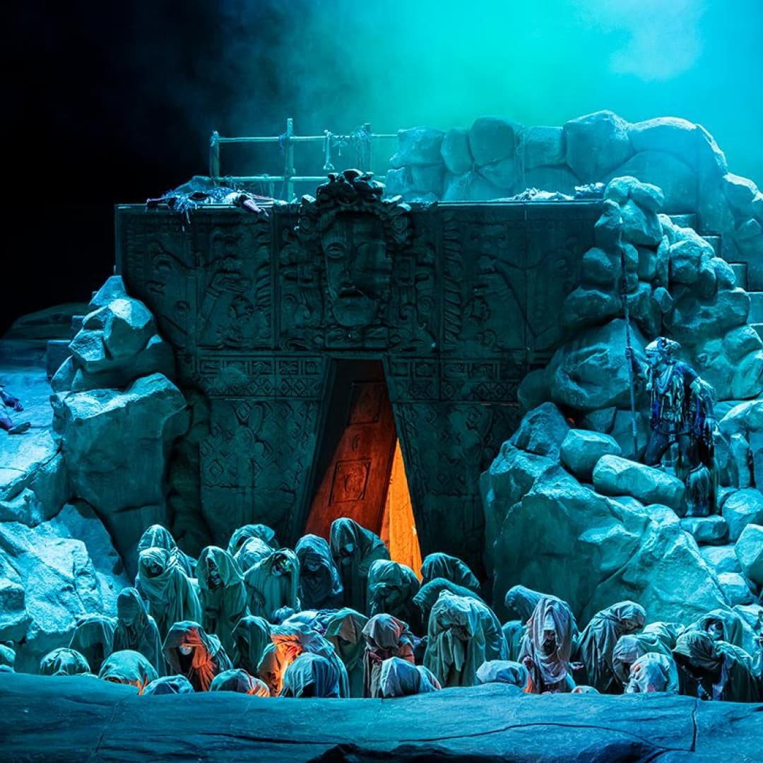 Thomas Blondelle as Parsifal, Joachim Goltz as Klingsor; chorus of the Deutsche Oper Berlin
Bettina Stöß