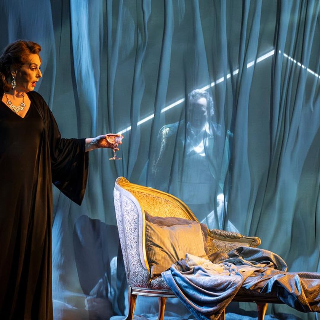 Doris Soffel as Gräfin, Martin Muehle as Hermann
Marcus Lieberenz