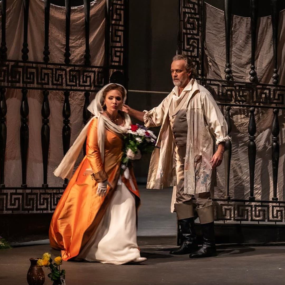 Carmen Giannattasio as Tosca, Martin Muehle as Mario Cavaradossi