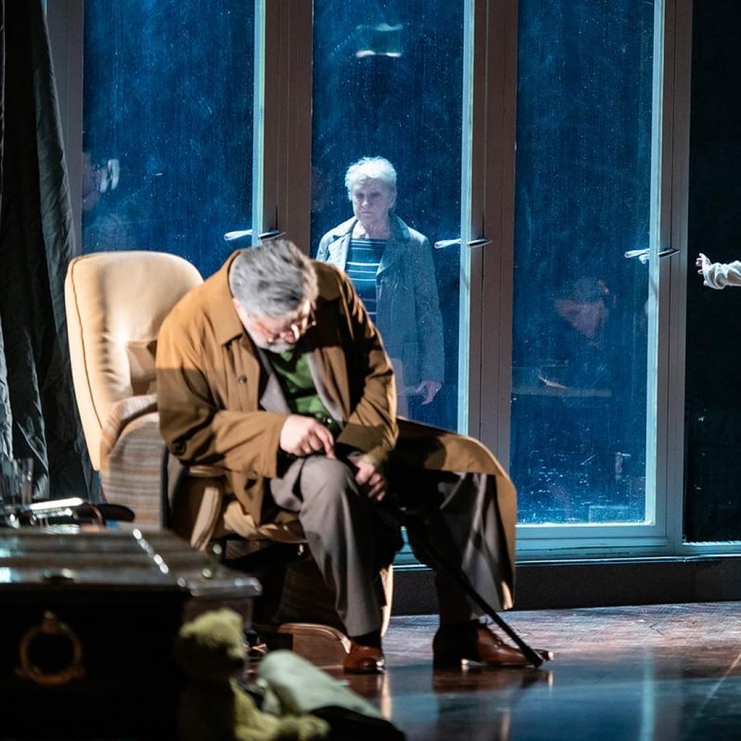 Franz-Josef Selig as King Marke, Nina Stemme as Isolde
Bettina Stöß
