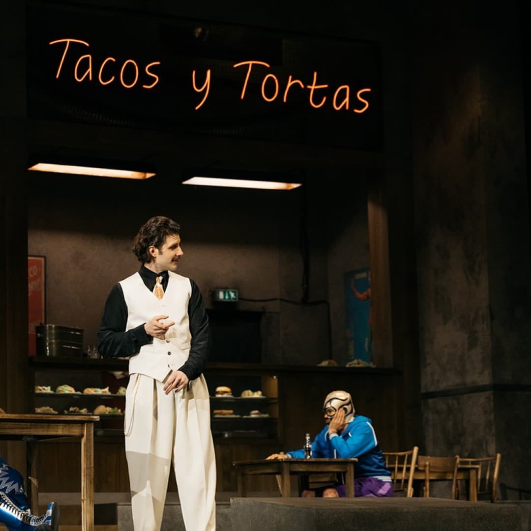 Tommaso Barea as Mustafà
Eike Walkenhorst