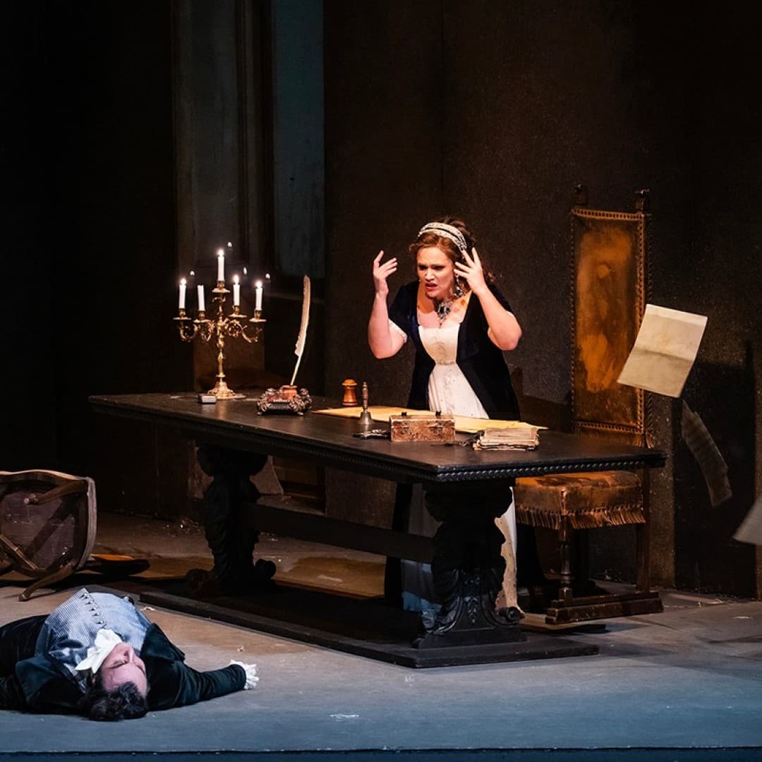 Carmen Giannattasio as Tosca, Ludovic Tézier as Scarpia