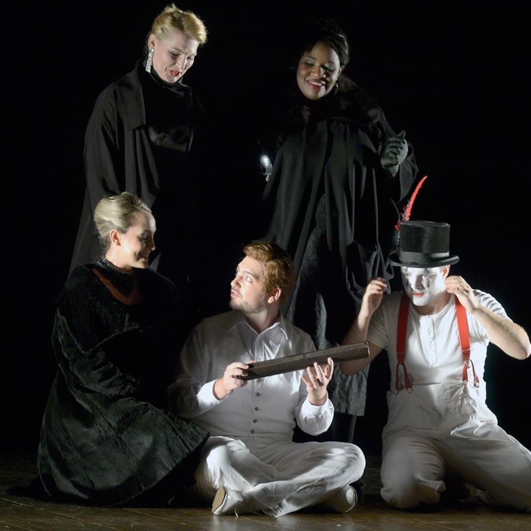 Philipp Jekal as Papageno, Attilio Glaser as Tamino, Kim-Lillian Strebel, Annika Schlicht and Ronnita Miller as Dames
