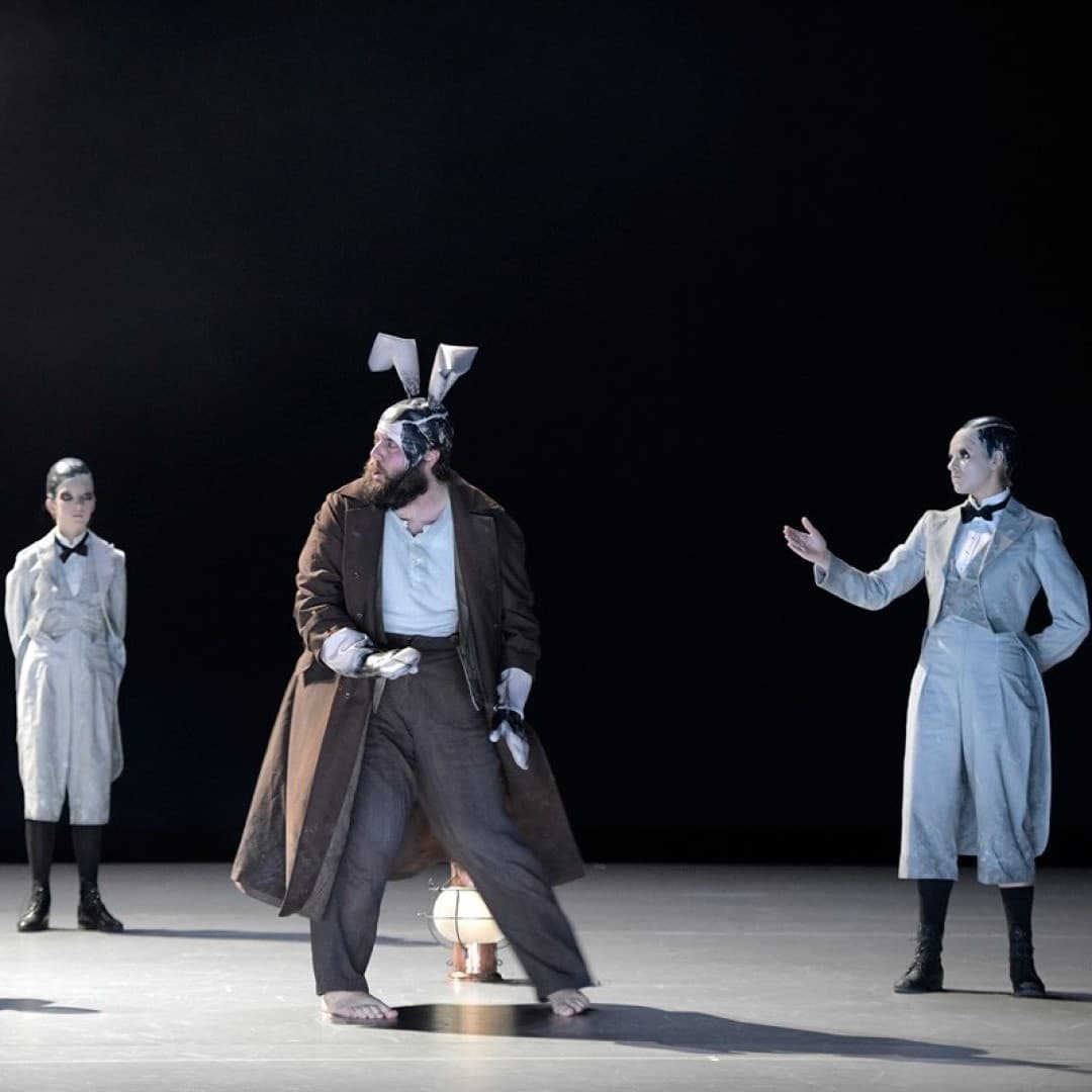 James Platt as Bottom et al.
Bettina Stöß