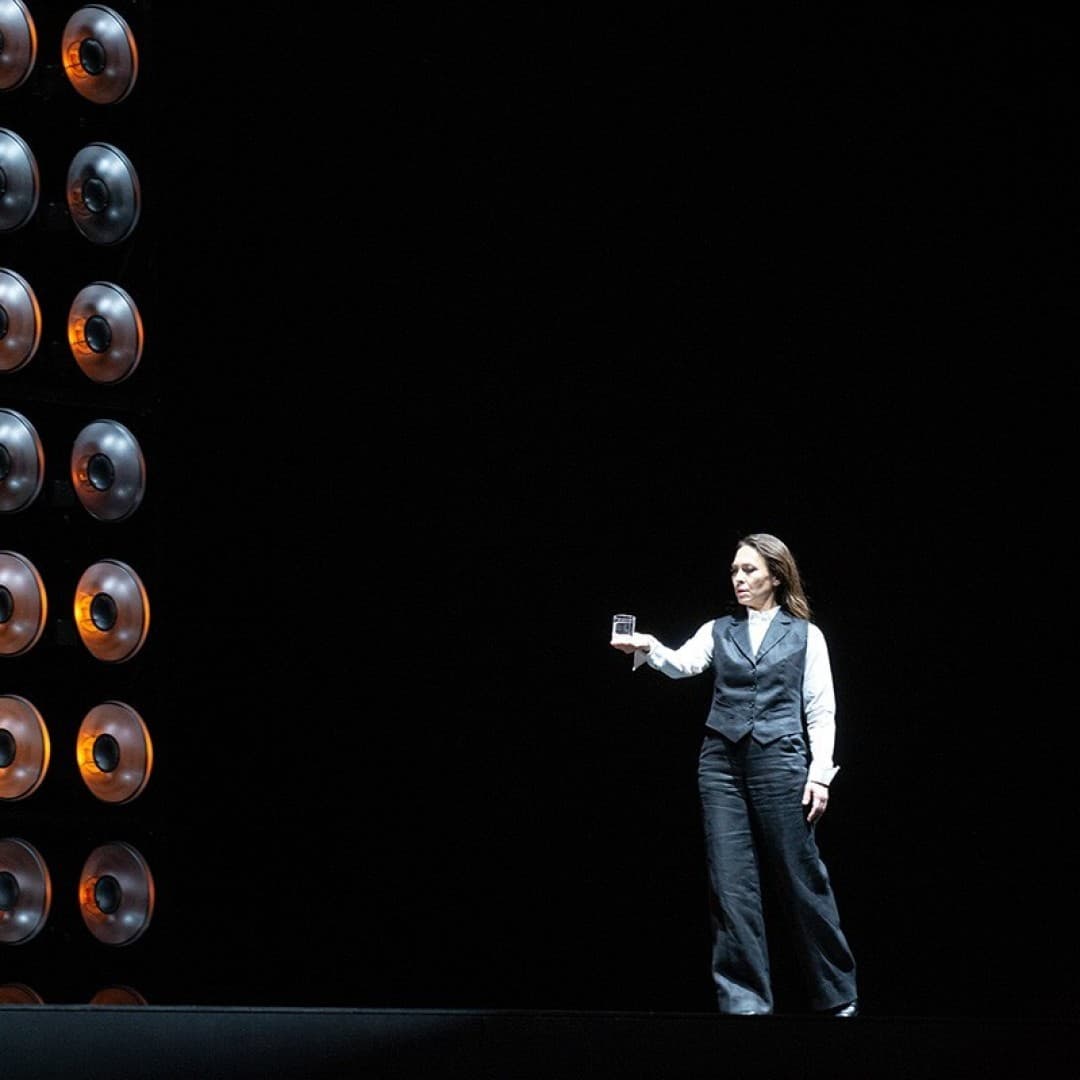 Irene Roberts as Brangäne
Bernd Uhlig