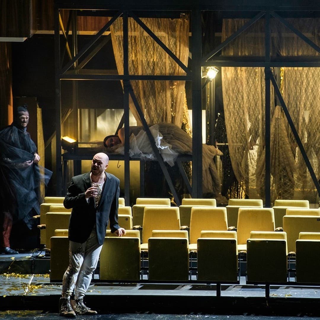 Julia Muzychenko as Gilda, Roman Burdenko as Rigoletto a. o.
Bettina Stöß