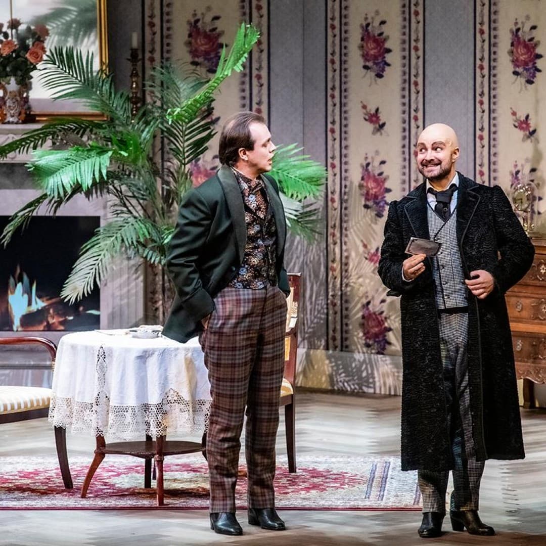 Philipp Jekal als Dr. Falke, Thomas Blondelle als Eisenstein
Bettina Stöß