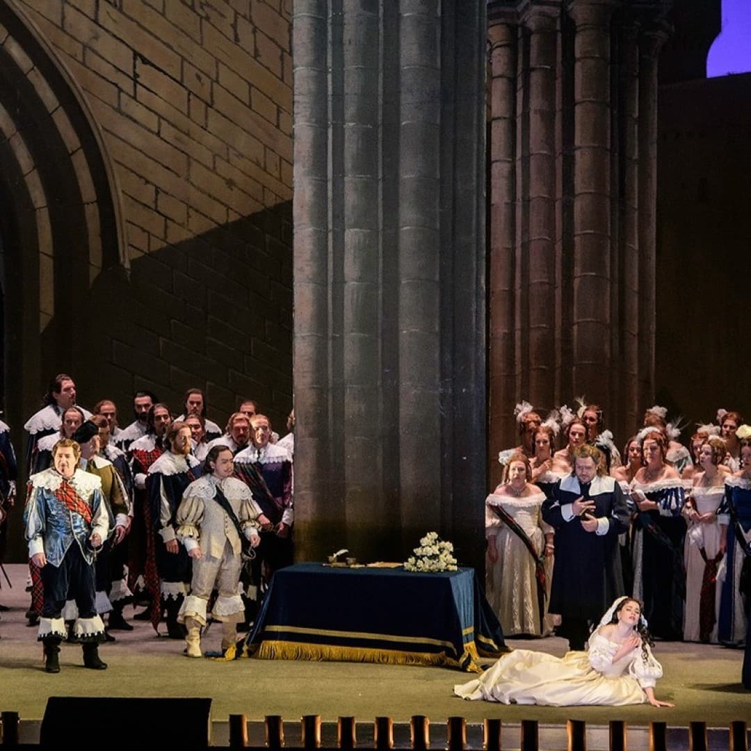Ioan Hotea as Edgardo, Michael Bachtadze as Enrico, Ya-Chung Huang as Arturo, Aigul Khismatullina as Lucia
