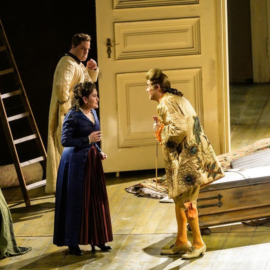 Thomas Lehman as Graf Almaviva, Lilit Davtyan as Susanna, Burkhard Ulrich as Don Basilio
Bettina Stöß