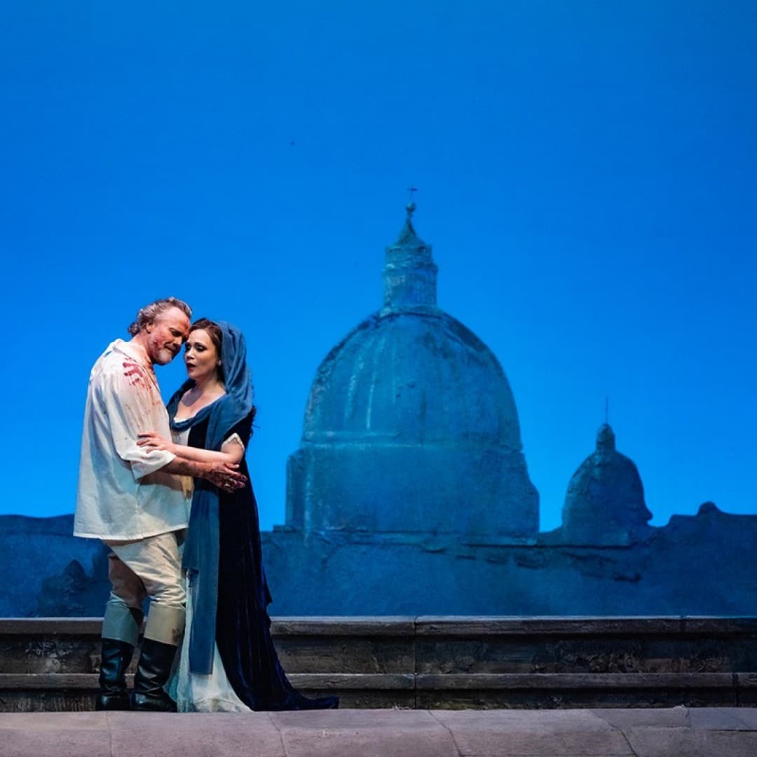Carmen Giannattasio as Tosca, Martin Muehle as Mario Cavaradossi
