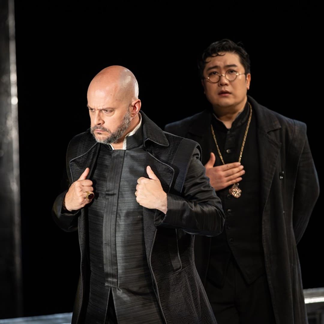 Alex Esposito as Philip II, Gihoon Kim as Rodrigo, Marquis of Posa
Marcus Lieberenz